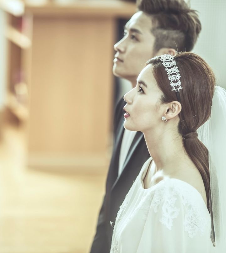 <b>진태현</b>, <b>박시은</b>과 <b>결혼 10주년</b>…"더 늑대 같은 인간 될 것"