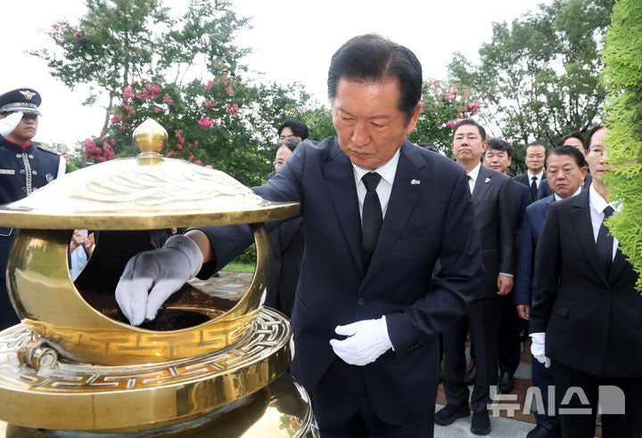 정청래 "<b>검찰</b>·언론·사법<b>개혁 특위</b> 즉시 가동"…위원장 임명