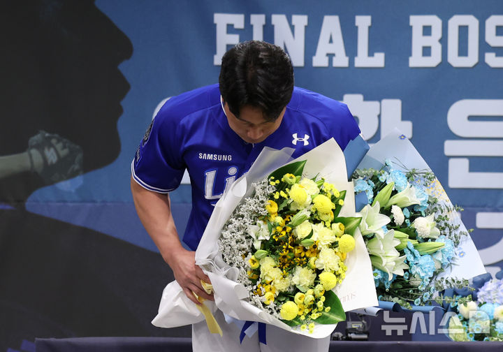 '굿바이 끝판왕' <b>오승환</b> "아직 실감나지 않아…마지막 <b>등판</b> 준비하겠다...