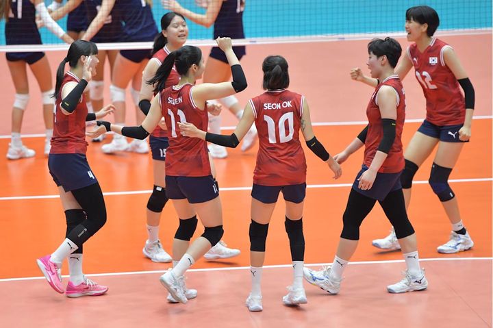 한국 U-21 <b>여자배구</b>, <b>세계선수권</b> 첫 경기서 미국에 1-3 패배