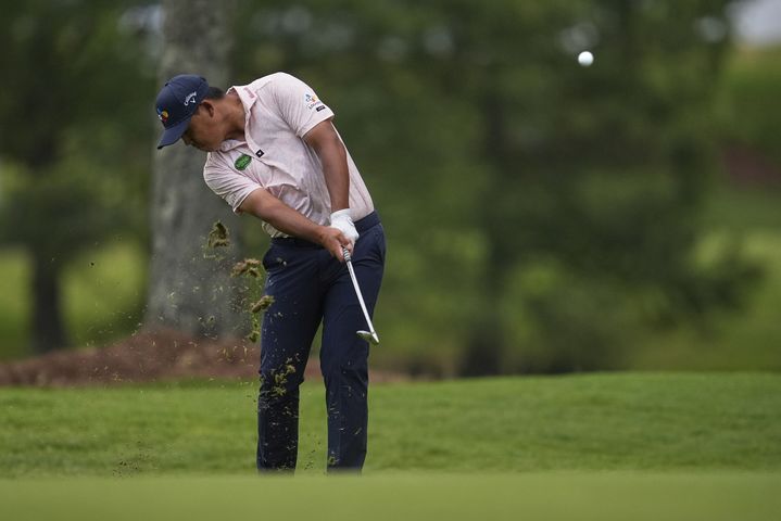 <b>김시우</b>, <b>PGA</b> PO 1차전 3R 공동 10위…임성재는 공동 26위