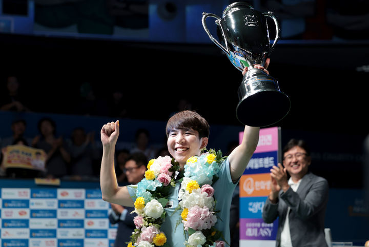 '일본 기대주' <b>모리</b>, 프로당구 PBA 첫 <b>우승</b>…日 남자 선수 최초