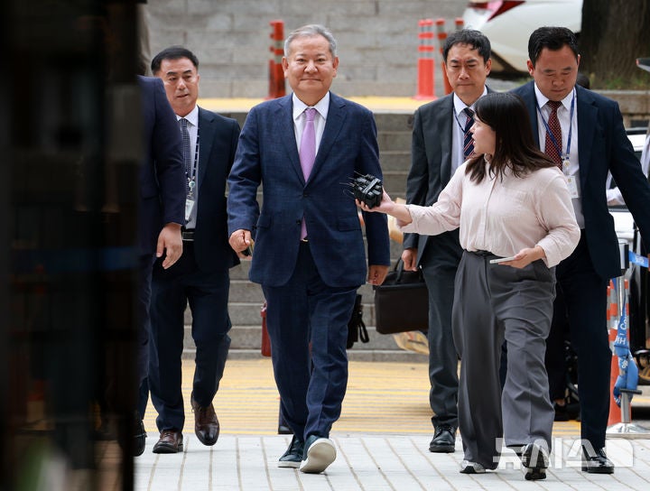 '<b>내란</b> 공모' <b>이상민</b> 전 장관, <b>내란특검</b> 출석…구속 후 두 번째