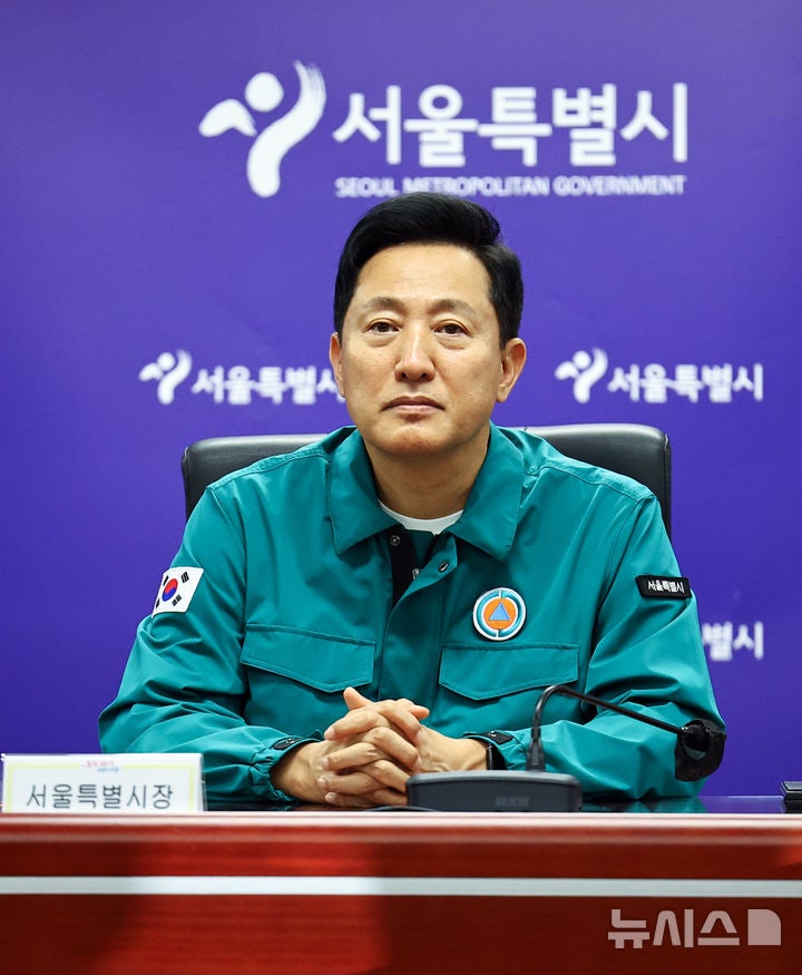 오세훈 "현장 투입 <b>소방관</b>·경찰 <b>심리</b>적 <b>치유</b> 끝까지 지원"