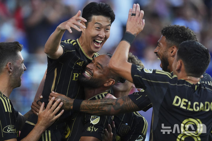 스타 <b>효과</b> 톡톡히 보는 LAFC…"전례 없었던 <b>손흥민</b> 임팩트"