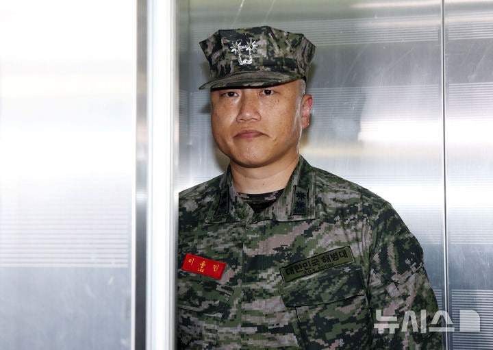 <b>채상병</b> 직속상관 "임성근 수중수색 강압 지시…안전 위한 노력 좌절돼"