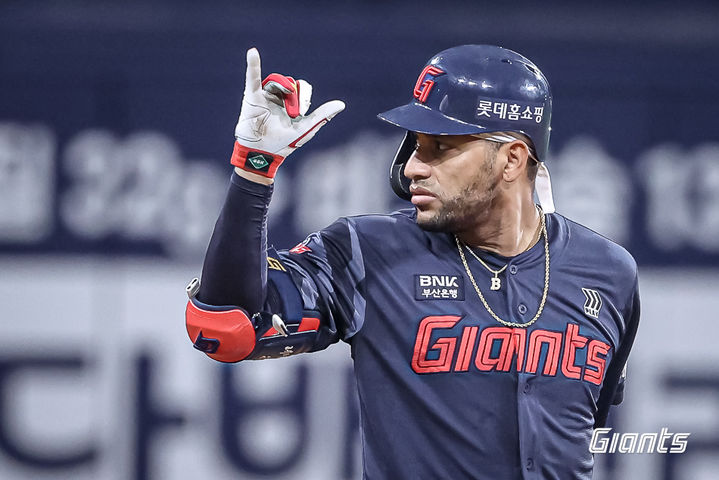 최하위 <b>키움</b>, LG 13연속 위닝 저지…<b>삼성</b>, 한화와 3연전 싹쓸이(종합)