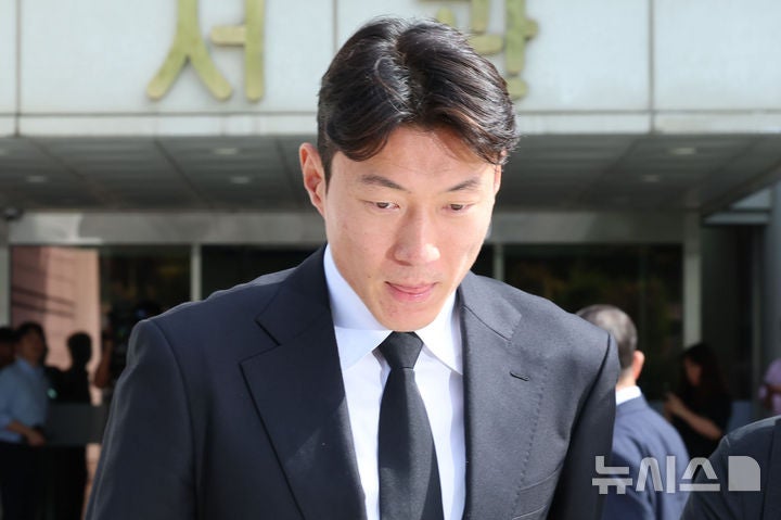 '<b>불법 촬영</b>' <b>황의조</b>, 항소심도 징역형 <b>집행유예</b>… "피해자에 진심으로 ...
