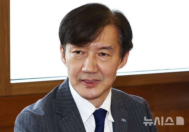 <b>조국</b>혁신당, 의총서 <b>비대위원장</b>에 <b>조국</b> 추천키로…11일 당무위서 결정