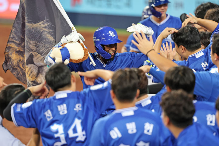 '시즌 48호포' 삼성 <b>디아즈</b>, 외인 한 시즌 최다<b>타점 신기록</b>·최다홈런 타...