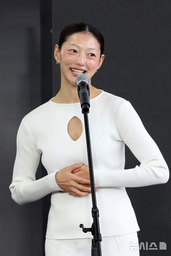 이엘, '<b>사마귀</b>: <b>살인자의 외출</b>' BIFF 무대인사