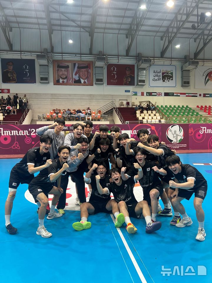 한국 U-17 <b>핸드볼</b>, 사우디와 29-29 무승부…亞선수권 <b>4강 진출</b>