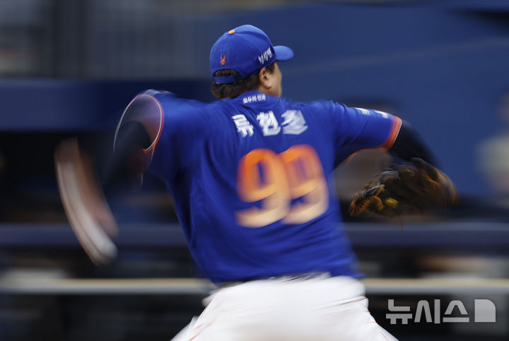 <b>한화 류현진</b>, KBO리그 역대 최소 경기·최고령 <b>1500</b>K까지 단 10걸음