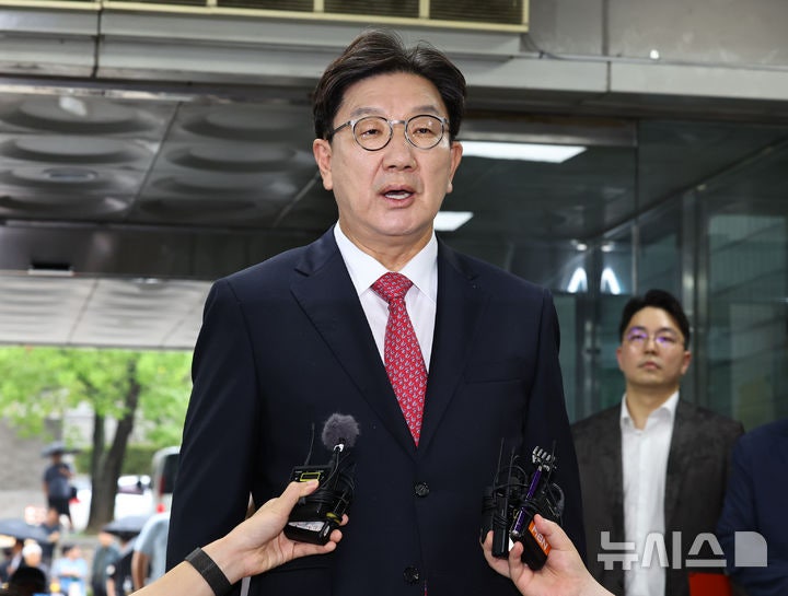 특검, 이르면 오늘 <b>권성동</b>·<b>김상민</b> 등 <b>구속 기소</b> 가능성