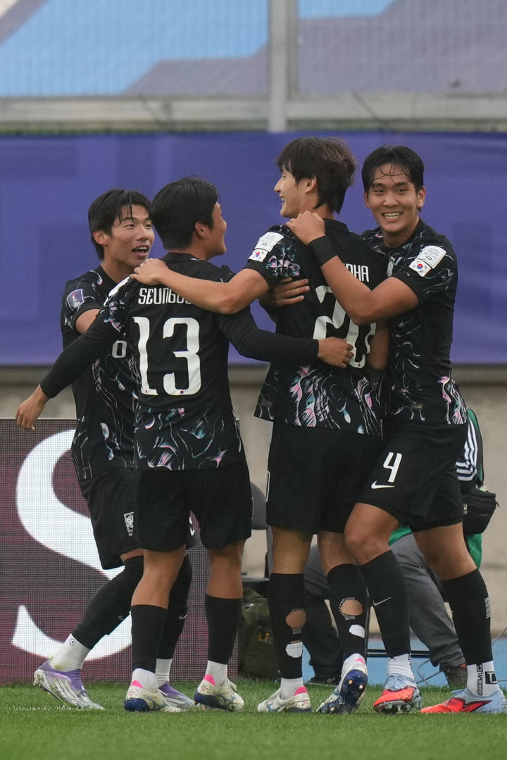 신민하 결승 골 <b>이창원호</b>, 파나마에 2-1 승리