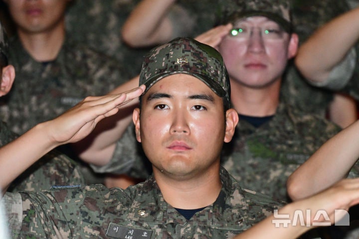 <b>이재용</b> 장남 이지호 씨, 입대 후 첫 외박 …12월 임관