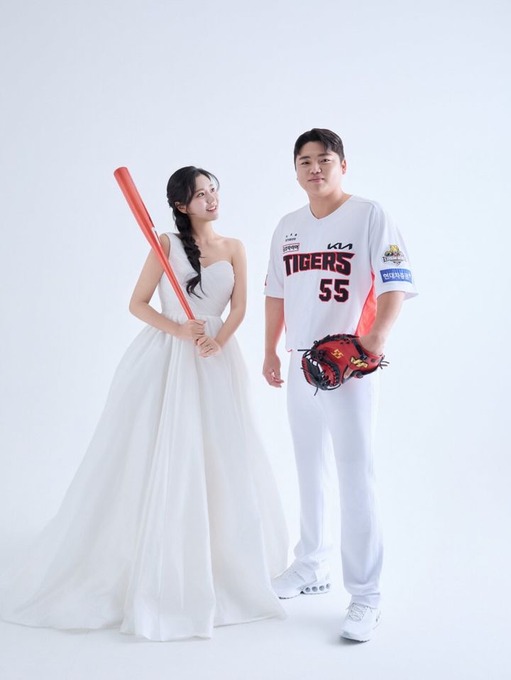결혼 앞둔 기아 <b>한준수</b>·치어리더 김이서…혼전 출산했다