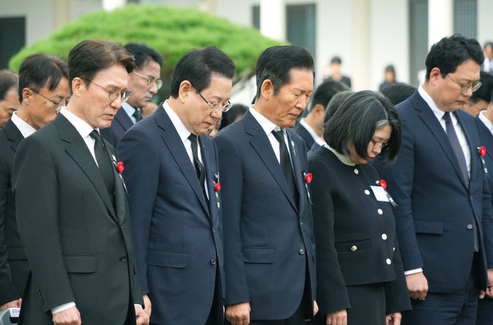 金총리 "<b>여순사건</b> 유족, '빨갱이' 꼬리표 속 눈물…낱낱이 진실 <b>규명</b>"