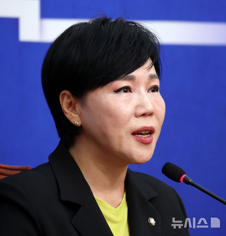 전현희 "부동산 <b>보유세</b>는 최후 수단…세금 부담 자제해야"(종합)