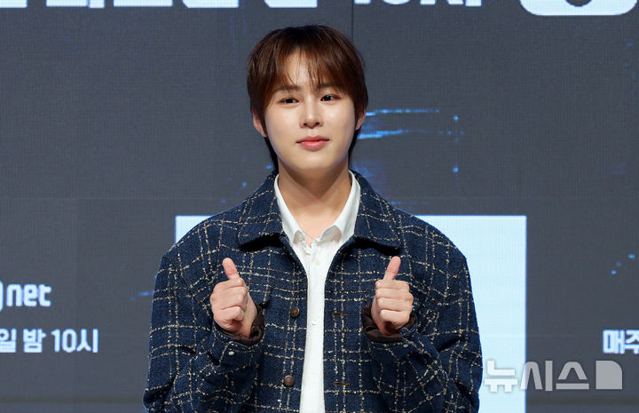 <b>스틸하트클럽</b> 출연하는 하성운