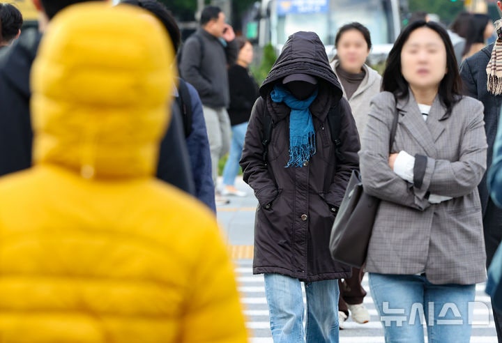 "두꺼운 외투 챙기세요"…아침 최저 1도 '<b>초겨울 추위</b>'[오늘날씨]
