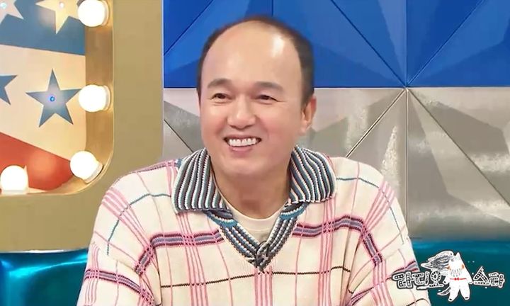 '58세 미혼' <b>김광규</b>, <b>김완선</b>에 직진 플러팅