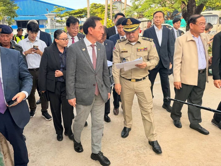 <b>캄보디아</b>, 온라인 사기<b>조직</b> 연계된 한국인 57명 체포
