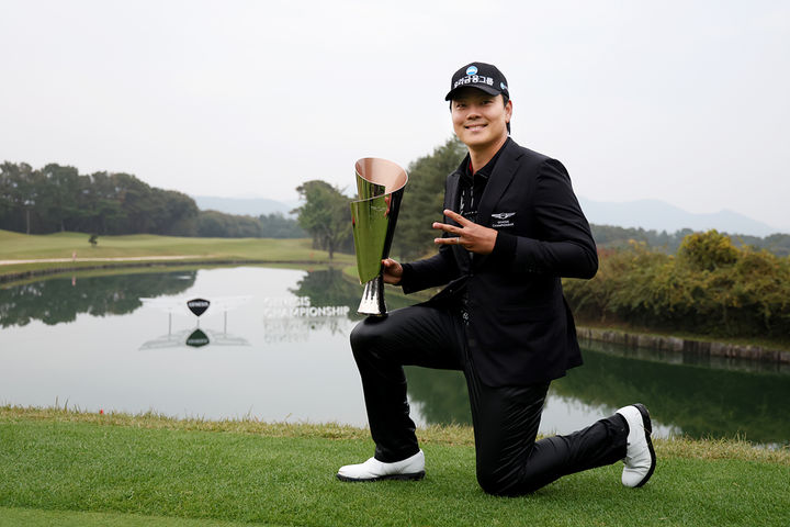 제네시스 챔피언십 우승 <b>이정환</b> "내 꿈은 DP 월드투어와 <b>PGA</b>"(종합)