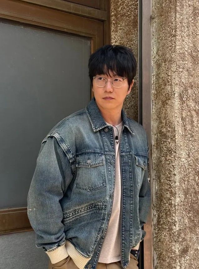 "암표 잡는다더니 수억대 <b>횡령 의혹</b>"…<b>성시경</b> 전 <b>매니저</b> 폭로 등장