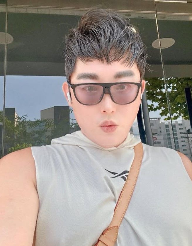 <b>황재근</b>, <b>지연</b>과 뜬금 <b>이혼설</b>…"내가 언제 결혼?"