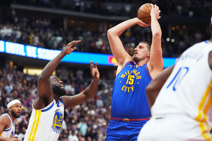 <b>NBA</b> 덴버, 커리 빠진 골든스테이트 격파…요키치 26점 맹활약