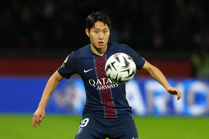 'PSG 통산 100경기' <b>이강인</b>, 리옹전서 극장골 도움…3-2 승리 견인