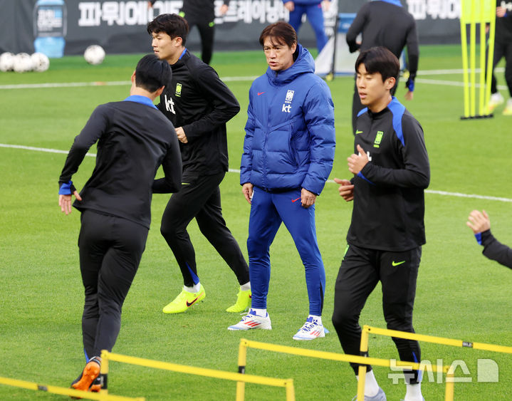 이강인·<b>조규성</b>까지 <b>합류</b>…11월 A매치 앞둔 홍명보호, <b>완전체</b> 훈련