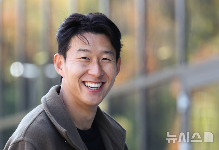 한국 축구 '캡틴' <b>손흥민</b> 수험생 응원 "모두 수능 대박!"