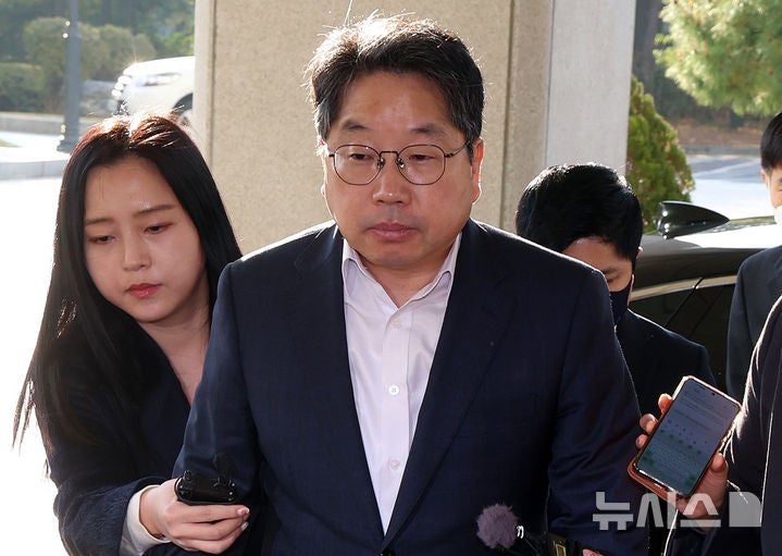 '대장동 항소 포기' <b>사퇴</b> <b>노만석 검찰총장</b> 대행, 내일 퇴임식