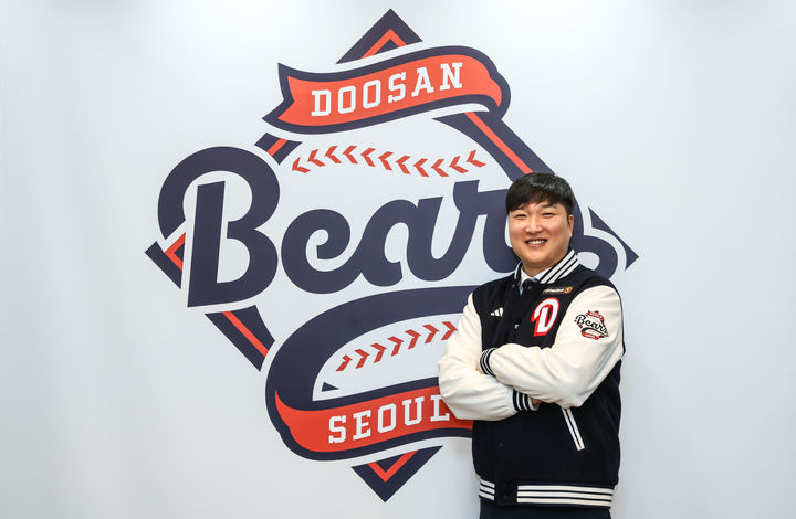 <b>두산</b>, <b>이진영 코치</b> 영입…1·2군 타격 총괄<b>코치</b> 선임