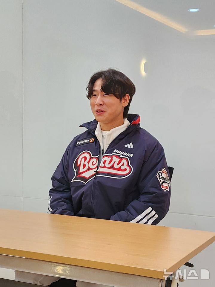 KIA와 적으로 만날 <b>두산 박찬호</b> "현종이 형과 대결 찡할듯…도영이 발 ...