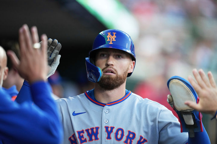 MLB <b>메츠</b>-<b>텍사스</b>, 니모-시미언 대형 맞<b>트레이드</b> 단행