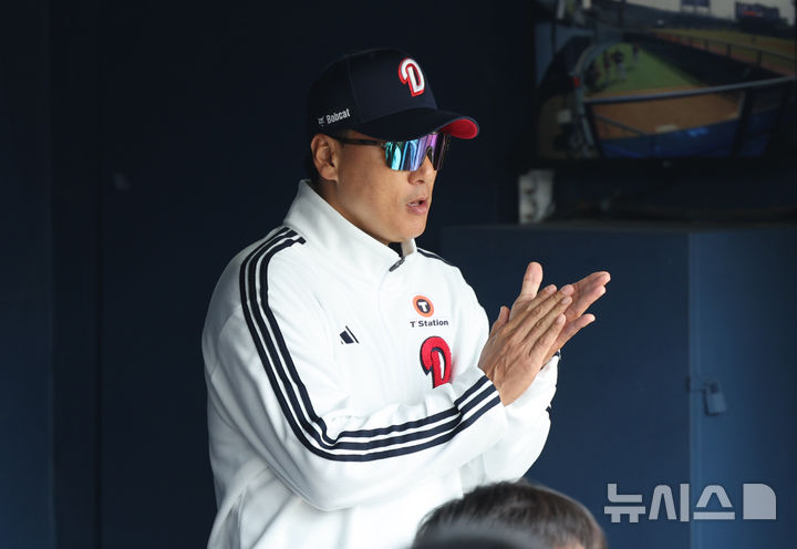 <b>이승엽</b>, 2026시즌 일본 <b>요미우리 1군 타격코치</b>로 선임