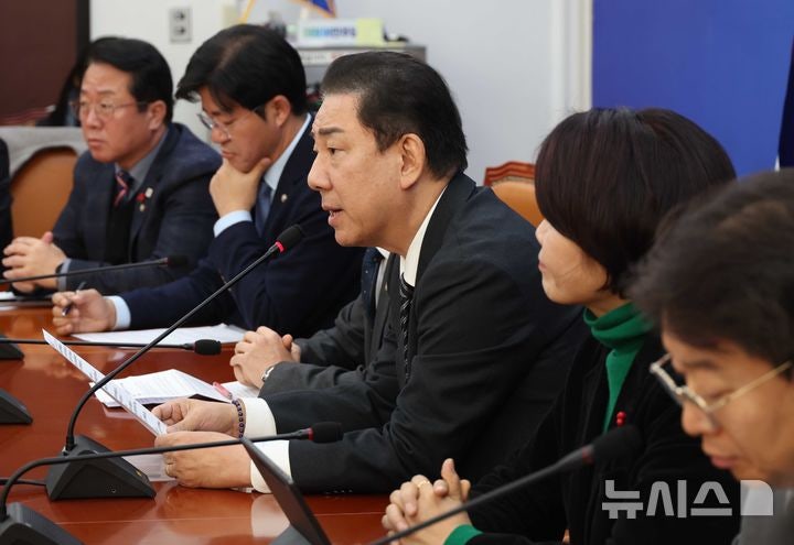 <b>김병기</b> "유령 <b>필리버스터</b> 없어질 것…본회의서 최우선 처리"