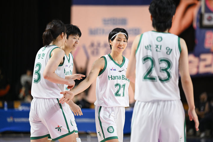 여자농구 <b>하나은행 이이지마</b>, 아시아쿼터 최초 라운드 MVP
