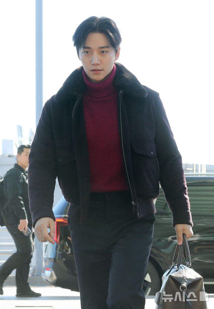 AAA <b>출국</b>하는 <b>이준호</b>