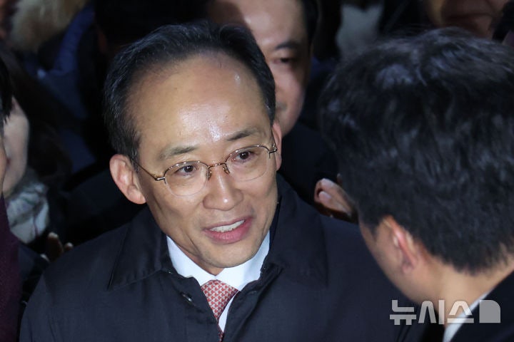 내란특검, '<b>계엄해제</b> 표결 <b>방해</b>' <b>추경호</b> 국힘 의원 <b>기소</b>