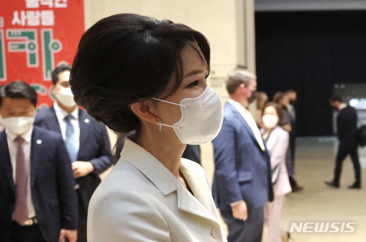 김건희 특검, '<b>통일교</b> <b>민주당</b> 지원 <b>의혹</b>' 수사 착수