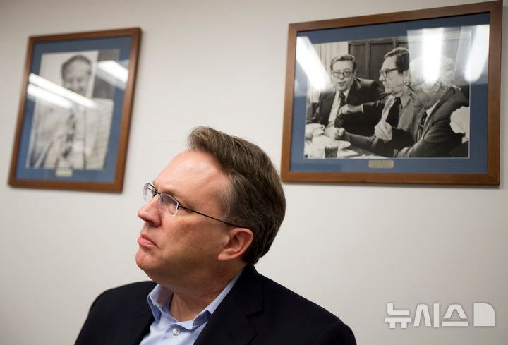 [워싱텅=AP/뉴시스] 윌리엄스 총재는 19일(현지 시간) CNBC 방송에 출연해 "10월과 11월 상반기에는 데이터 수집이 제대로 이뤄지지 못했고, 그로 인해 일부 항목에서 특별