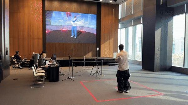 [서울=뉴시스] 윤정민 기자 = 갤럭시코퍼레이션은 지난 17일 서울에서 버추얼 아티스트 오디션을 진행했다.한 참가자가 오디션에서 노래를 부르고 있다.2025.12.22.