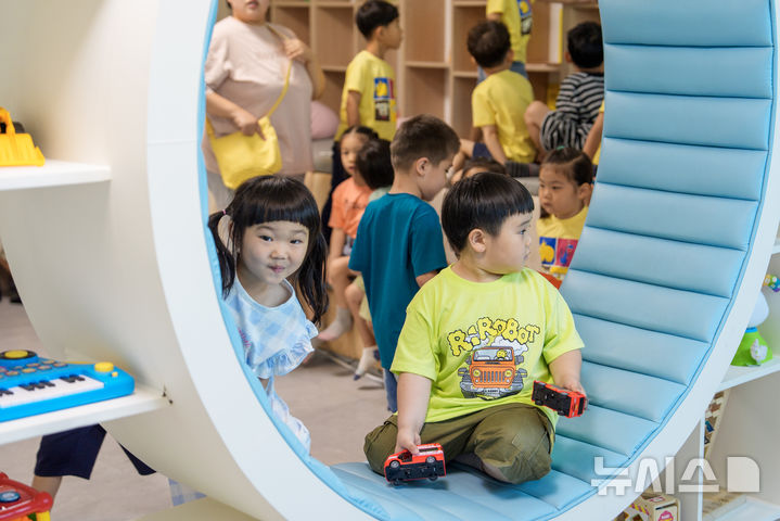 [증평=뉴시스] 365 아이돌봄서비스 현장.기사 내용과 관계 없음 (사진= 증평군 제공) 2025.06.17.*재판매 및 DB 금지