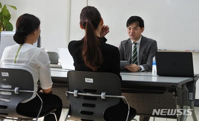  【전주=뉴시스】윤난슬 기자 = 일본 IT 중견기업인 ㈜ CAL의 혼다료타 인사부장이 인재 채용을 위해 전주대학교를 방문했다.2019.01.14.(사진=전주대 제공) 
