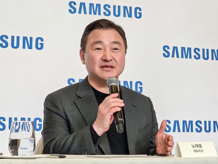 [서울=뉴시스] 삼성전자 노태문 대표이사 사장(DX부문장)이 5일(현지 시간) 미국 라스베이거스 CES 2026 현장에서 열린 국내 기자간담회에서 발언하고 있다.(사진=삼성전자 제공) 2026.01.06.phot