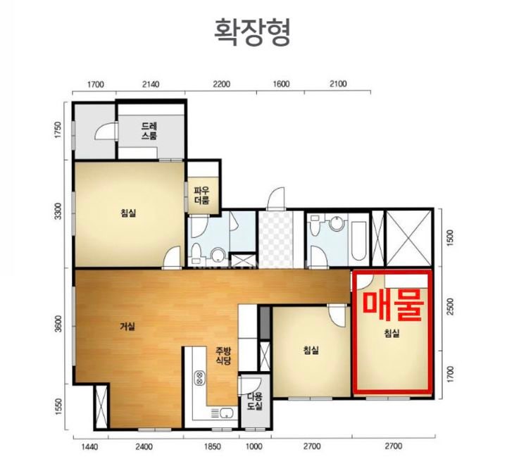 [서울=뉴시스]서울 서초구의 한 신축 고급 아파트에서 '방 한 칸'만 임대하는 월세 매물이 등장해 주목받고 있다.2026.01.15.(사진=네이버부동산 캡처) *재판매 및 DB 금지